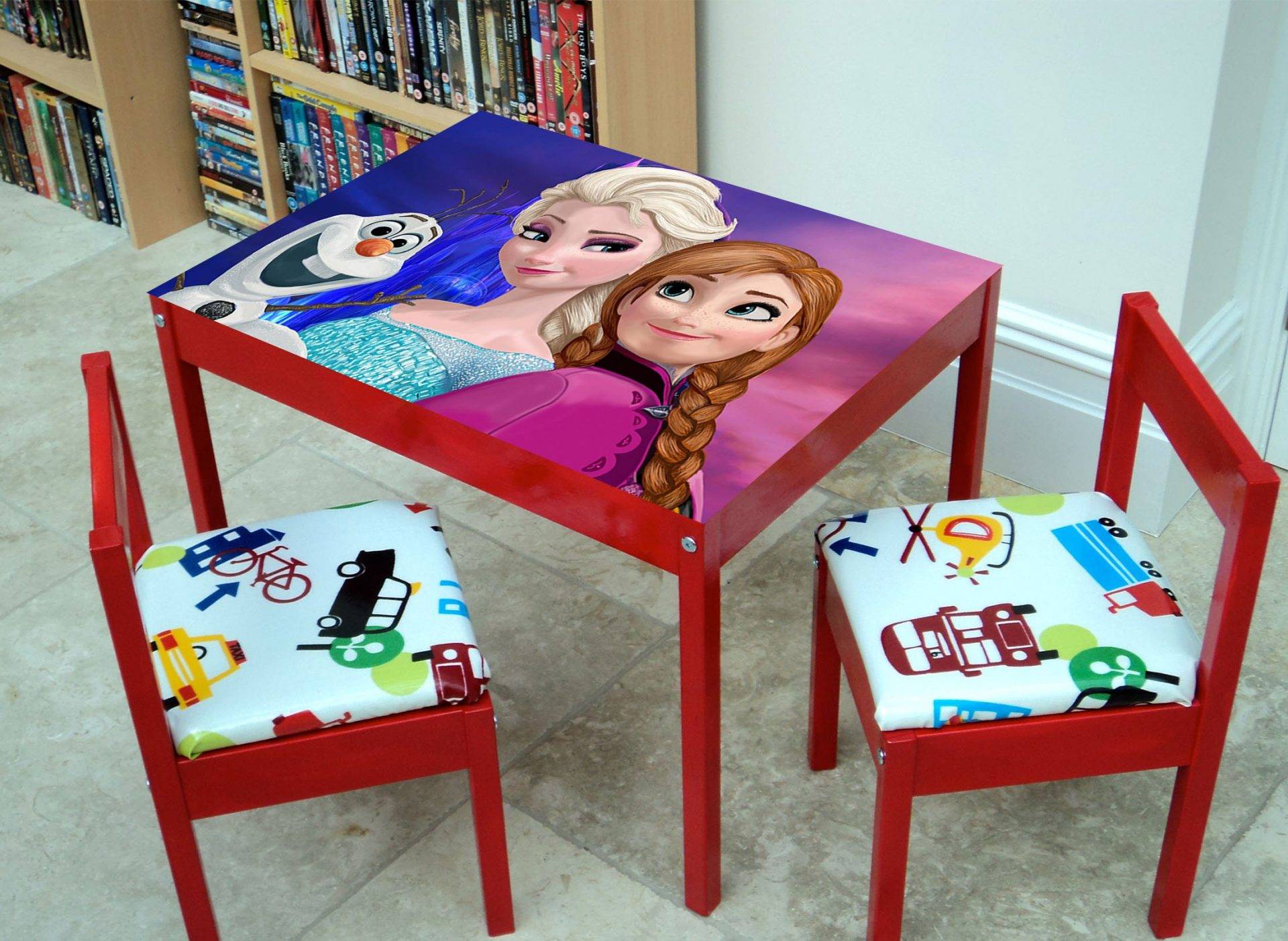 Frozen childrens table and chairs discount
